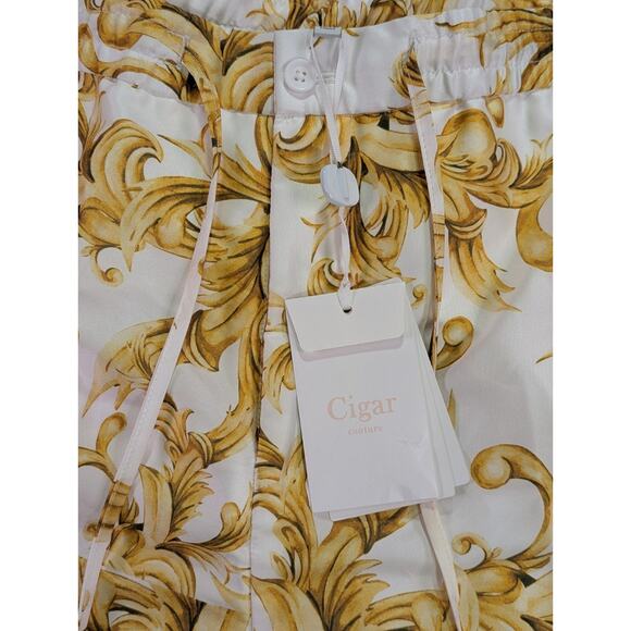 Gold 44W Baroque Style Print Elastic,Button, & Zip Shorts by Cigar Couture - Picture 5 of 11